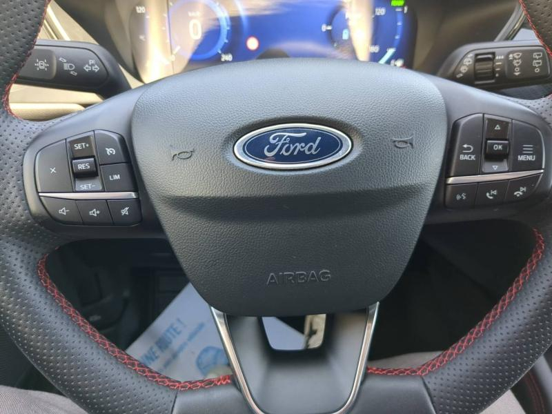 FORD Kuga d’occasion à vendre à ARLES chez SNMA (Photo 16)