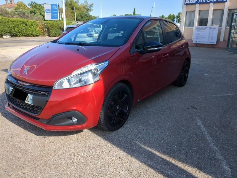 PEUGEOT 208 d’occasion à vendre à ARLES chez SNMA (Photo 4)