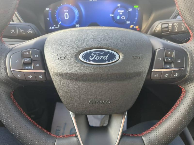 FORD Kuga d’occasion à vendre à ARLES chez SNMA (Photo 15)