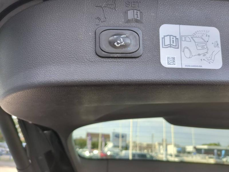 agency.seo.links.detann.title FORD Kuga d’occasion à vendre à ARLES chez SNMA (Photo 13)