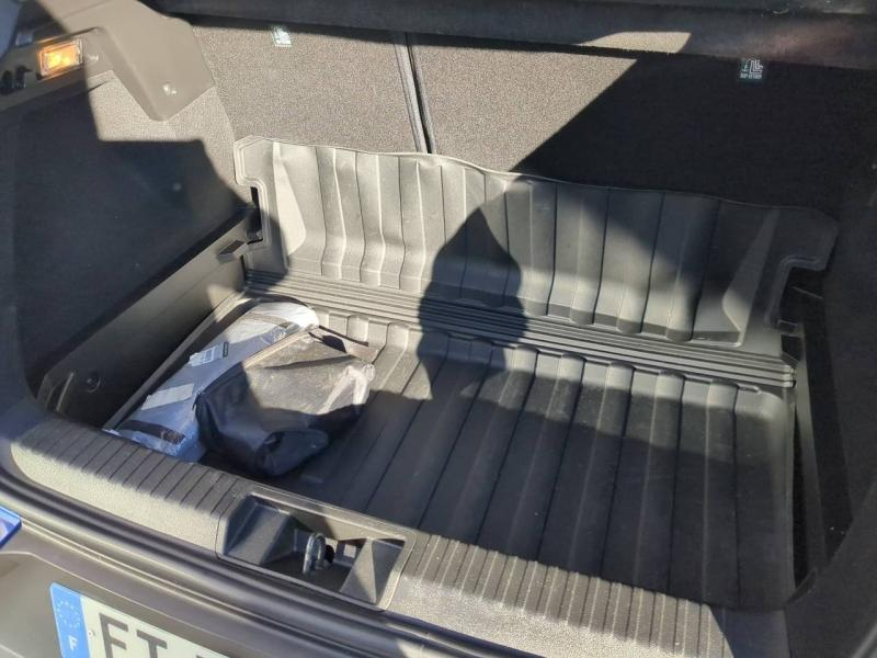 RENAULT Captur d’occasion à vendre à ARLES chez SNMA (Photo 8)