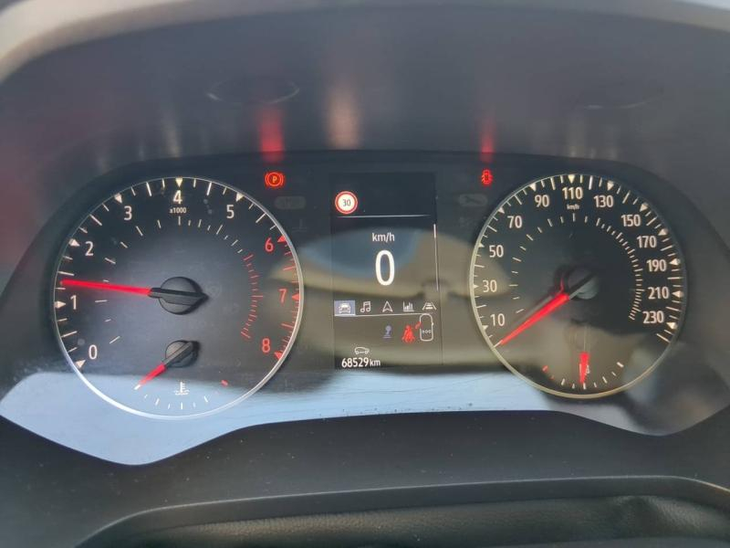 RENAULT Captur d’occasion à vendre à ARLES chez SNMA (Photo 17)