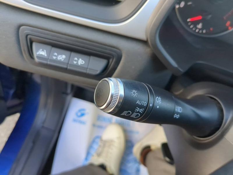 RENAULT Captur d’occasion à vendre à ARLES chez SNMA (Photo 19)