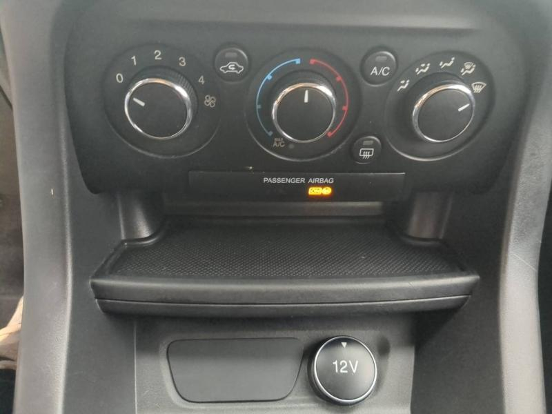 FORD Ka+ d’occasion à vendre à ARLES chez SNMA (Photo 19)