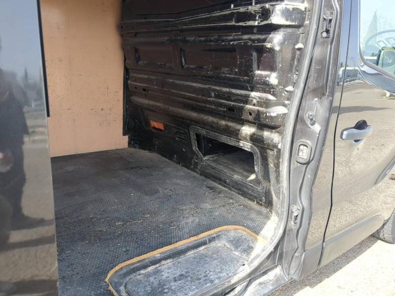 OPEL Vivaro Fg VUL d’occasion à vendre à ARLES chez SNMA (Photo 15)